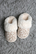 Load image into Gallery viewer, Leopard Slippers

