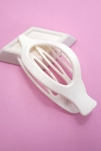 Load image into Gallery viewer, Oval Flat Claw Clips
