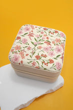 Load image into Gallery viewer, Jewelry Travel Box
